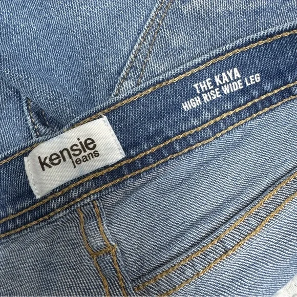 {Kensie} "The Kaya High Rise Wide Leg" Blue Raw Hem Stretch Denim Jeans - Picture 3 of 5